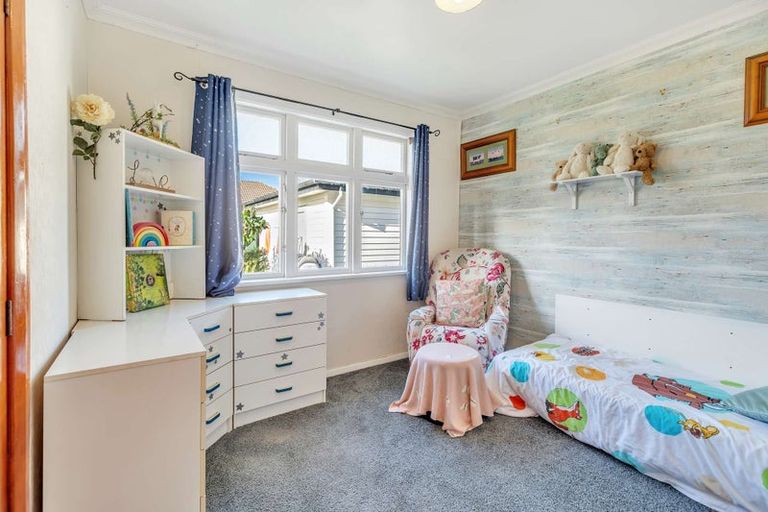 Photo of property in 4 Dudley Street, Levin, 5510