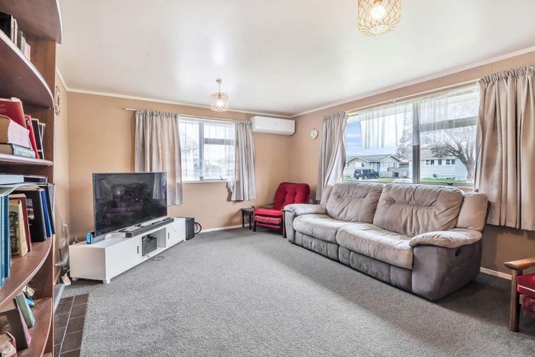 Photo of property in 13 Mccorkindale Street, Feilding, 4702