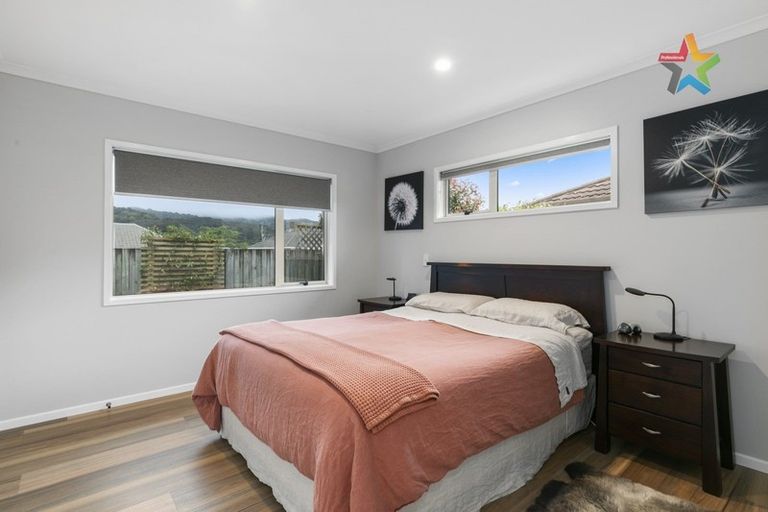 Photo of property in 13 Woodland Mews, Wainuiomata, Lower Hutt, 5014