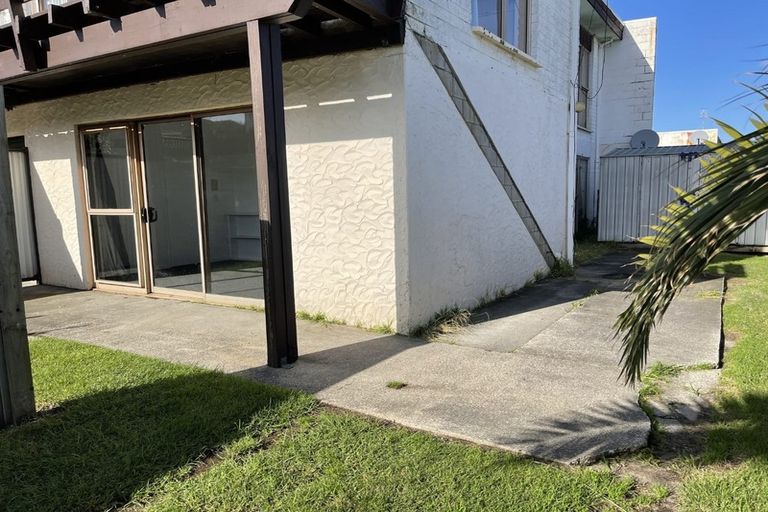 Photo of property in 20 Terrace Avenue, Mount Maunganui, 3116
