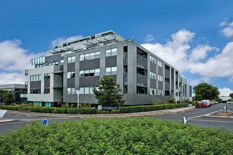 Photo of property in Maison Apartments, 112/16 Huron Street, Takapuna, Auckland, 0622