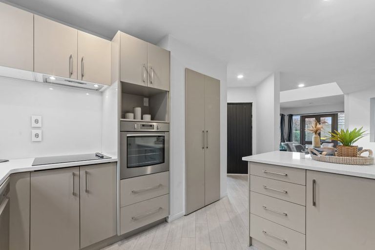 Photo of property in 2/44b Tabart Street, Woolston, Christchurch, 8023