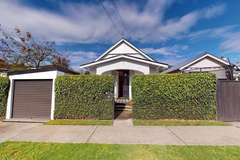 Photo of property in 33 Koromiko Road, Gonville, Whanganui, 4501