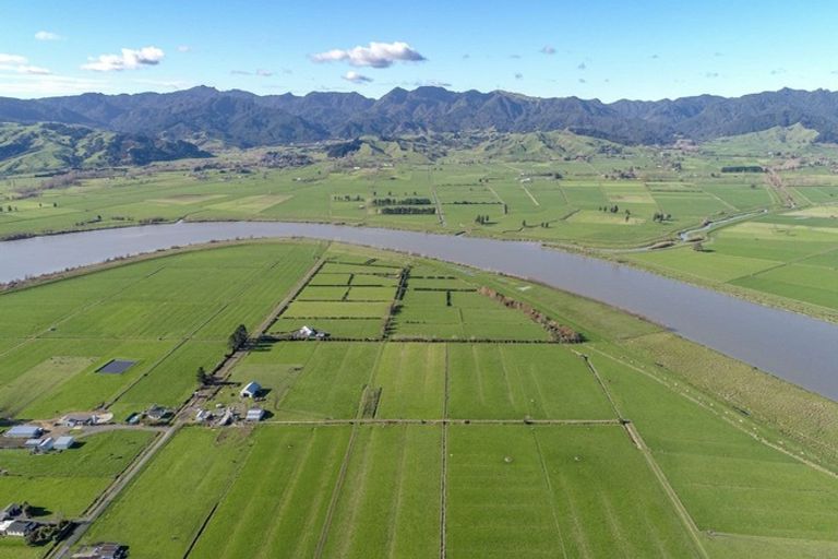 Photo of property in 316 Huirau Road, Turua, 3574