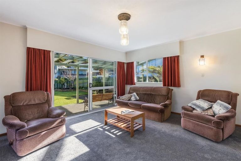 Photo of property in 25 Rondane Place, Tirohanga, Lower Hutt, 5010