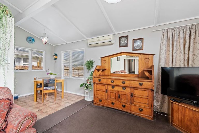 Photo of property in 1 Lethborg Street, Dinsdale, Hamilton, 3204