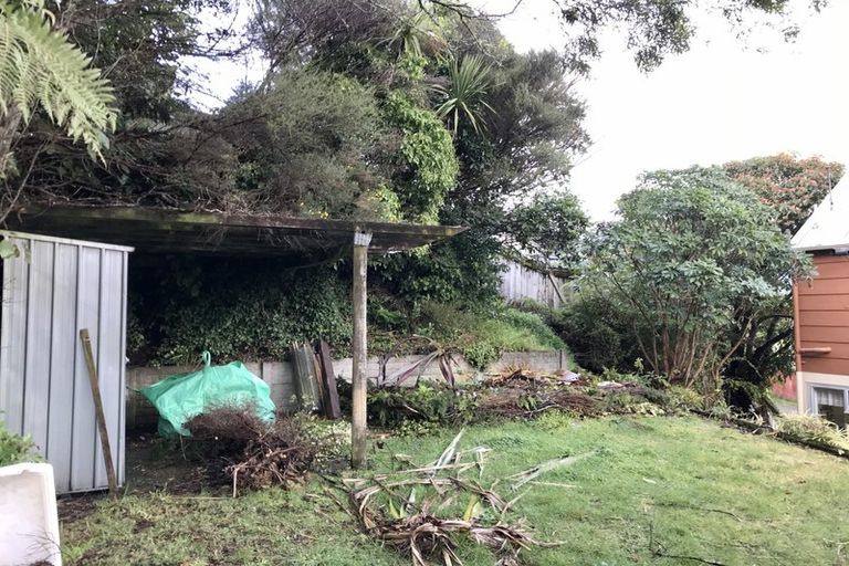 Photo of property in 15e Glen Road, Stokes Valley, Lower Hutt, 5019