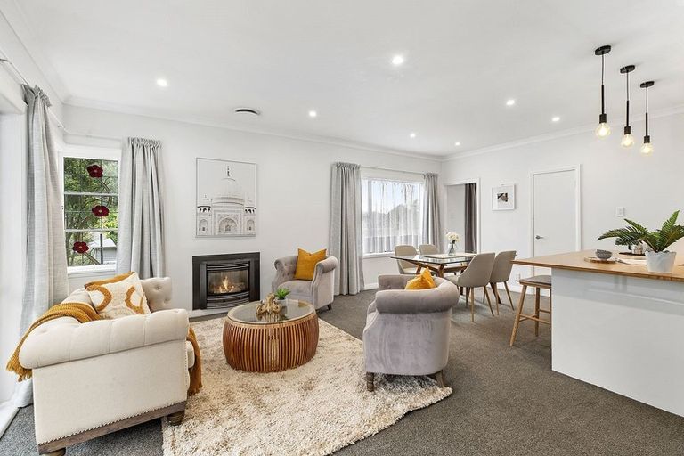 Photo of property in 44 The Drive, Tawa, Wellington, 5028