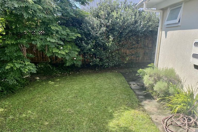 Photo of property in 28a Francis Street, Hauraki, Auckland, 0622