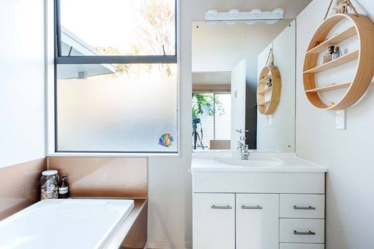 Photo of property in 92 Withy Road, Manawahe, Whakatane, 3193