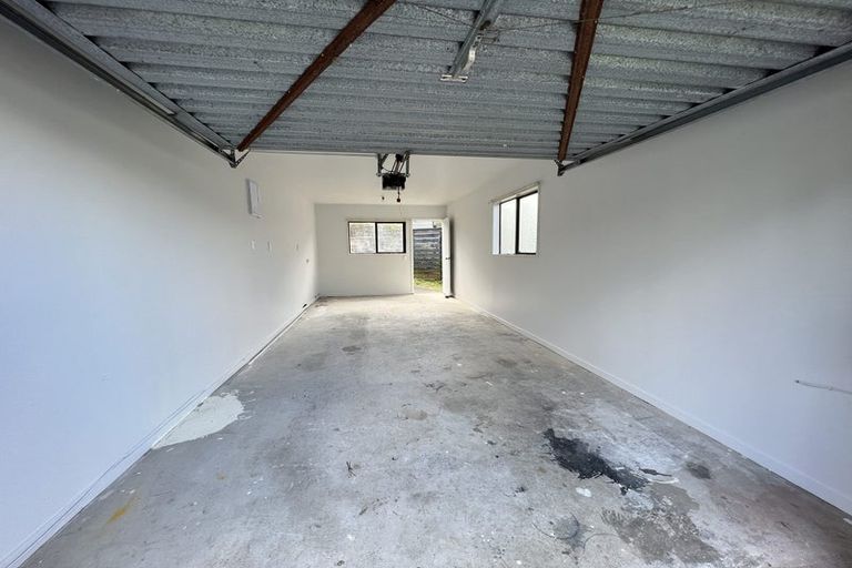 Photo of property in 1/55-65 Chivalry Road, Glenfield, Auckland, 0629