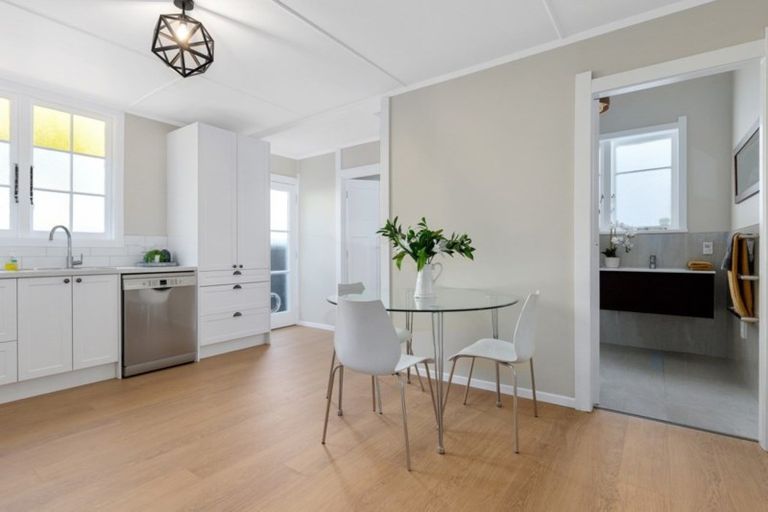 Photo of property in 10 Kitchener Street, Claudelands, Hamilton, 3214