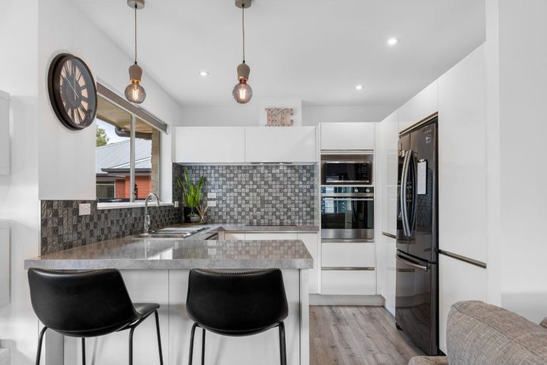 Photo of property in 500c Harewood Road, Harewood, Christchurch, 8051