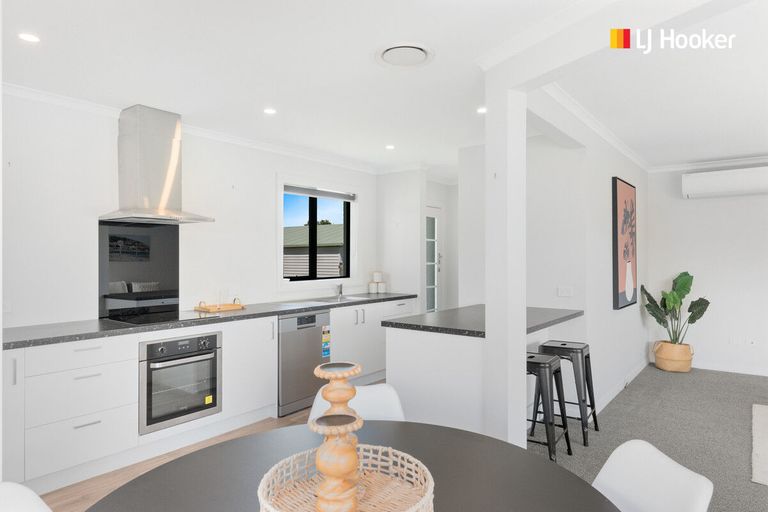 Photo of property in 39 Tay Street, Mosgiel, 9024