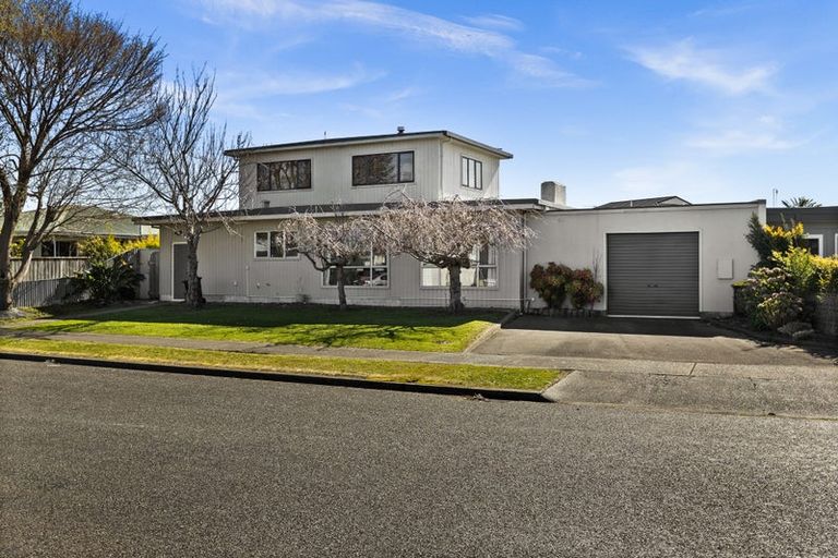 Photo of property in 12 Sutherland Street, Tamatea, Napier, 4112