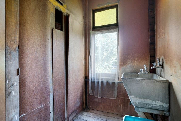 Photo of property in 58 Naples Street, Martinborough, 5711