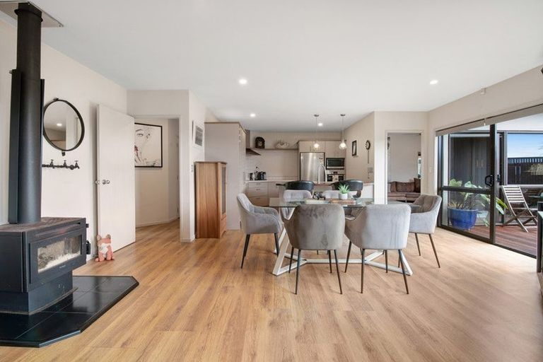 Photo of property in 115 Alec Craig Way, Gulf Harbour, Whangaparaoa, 0930