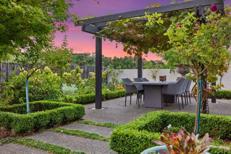 Photo of property in 35 Saint Michaels Avenue, Bethlehem, Tauranga, 3110