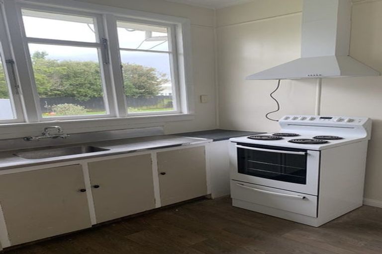 Photo of property in 42 High Street, Marton, 4710