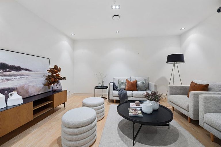 Photo of property in 15/258 Hurstmere Road, Takapuna, Auckland, 0622