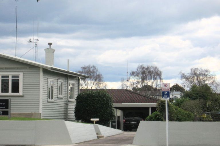 Photo of property in 717 Cameron Road, Tauranga, 3112