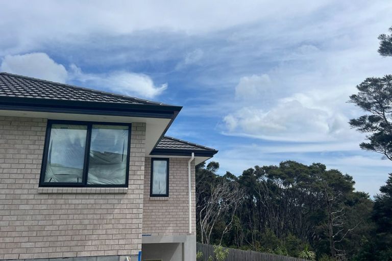 Photo of property in 11 Ti Tree Lane, Stanmore Bay, Whangaparaoa, 0932