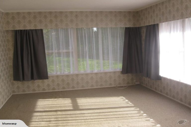 Photo of property in 1/203 Forrest Hill Road, Forrest Hill, Auckland, 0620