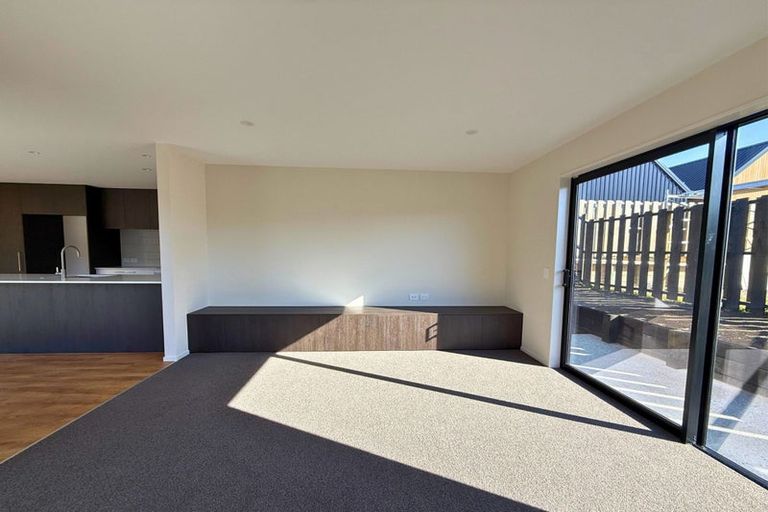 Photo of property in 92 Northlake Drive, Wanaka, 9305