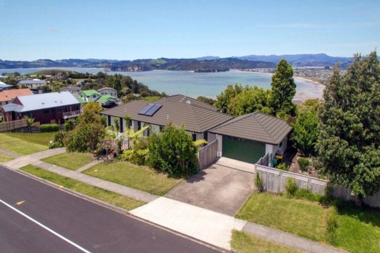 Photo of property in 91 Centennial Drive, Whitianga, 3510