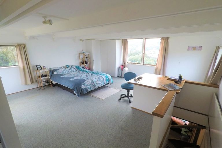 Photo of property in 52 Milne Terrace, Island Bay, Wellington, 6023