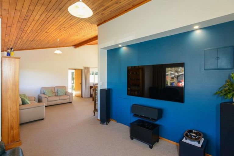 Photo of property in 10 Churchill Drive, Taradale, Napier, 4112