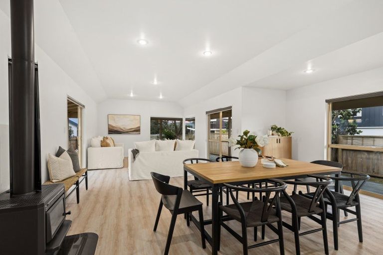 Photo of property in 12 Rita Way, Omaha, Warkworth, 0986