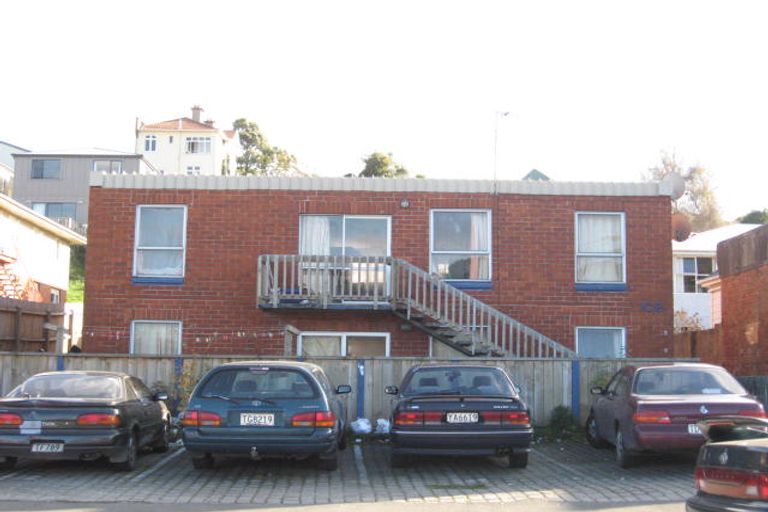 Photo of property in 4/102 Harbour Terrace, North Dunedin, Dunedin, 9016