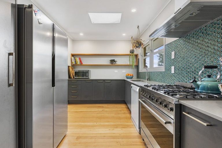 Photo of property in 68 Coopers Road, Gate Pa, Tauranga, 3112