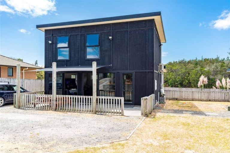 Photo of property in 87 Moir Point Road, Mangawhai Heads, Mangawhai, 0505