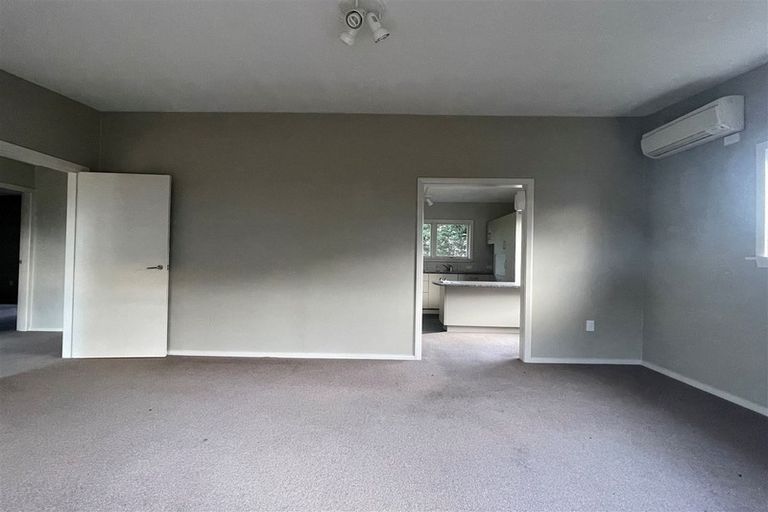 Photo of property in 1/7c Curletts Road, Sockburn, Christchurch, 8042