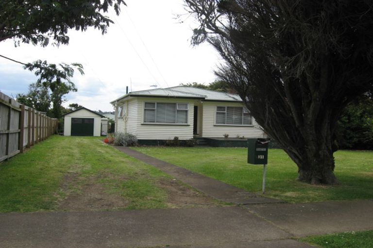 Photo of property in 31 Shortt Avenue, Mangere Bridge, Auckland, 2022