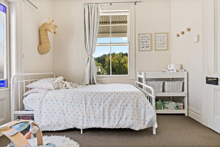 Photo of property in 12 The Avenue, Albany, Auckland, 0632