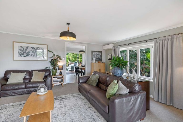 Photo of property in 37 Whiriwhiri Road, Waiuku, 2682