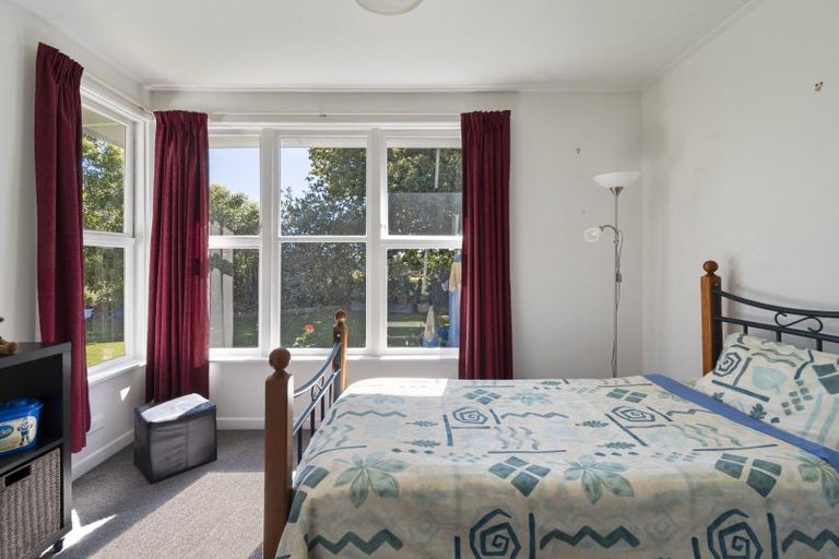 Photo of property in 22 Ward Street, Bulls, 4818