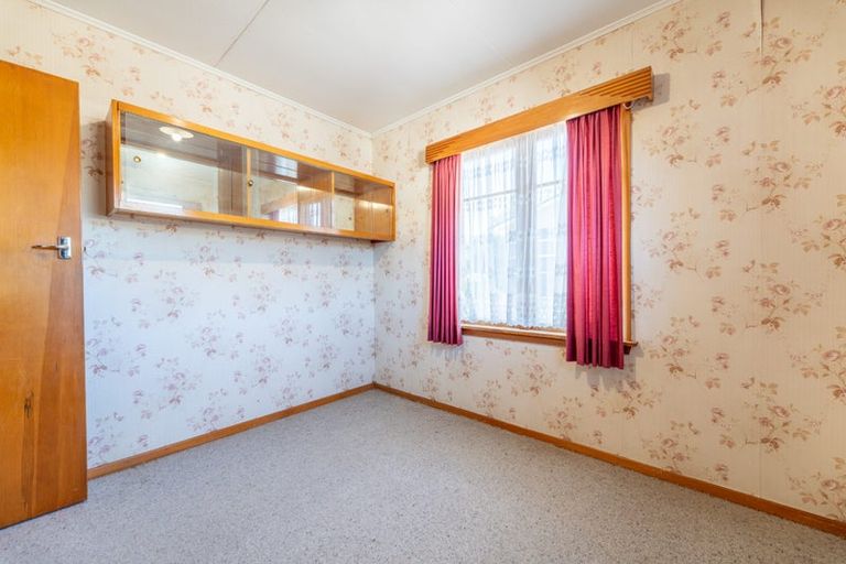 Photo of property in 11 Mortimer Street, Waimate, 7924