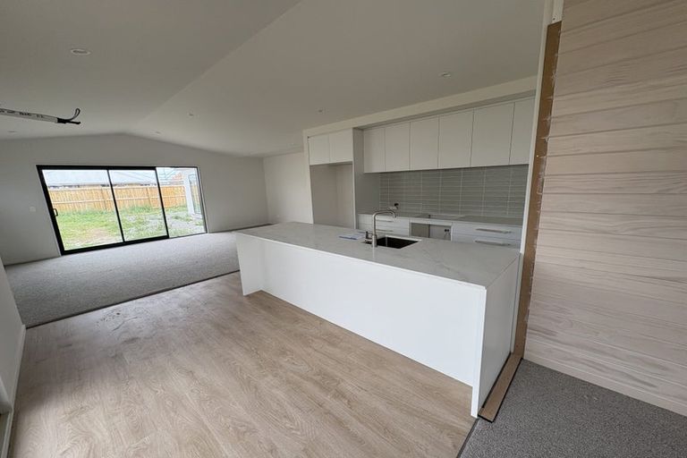 Photo of property in 29 Harlequin Drive, Rolleston, 7614