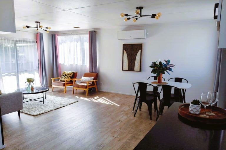 Photo of property in 4 Langdon Lane, Melville, Hamilton, 3206