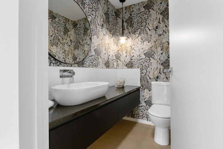 Photo of property in 2227 River Road, Horsham Downs, Hamilton, 3281