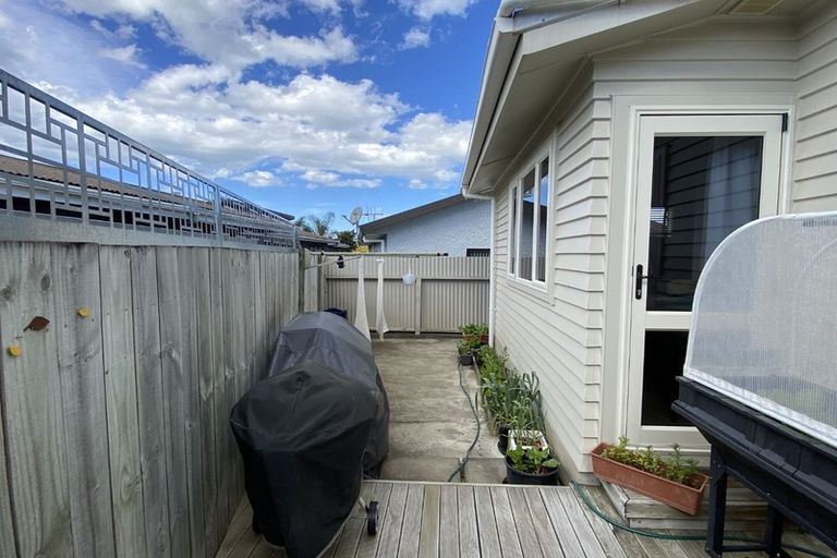Photo of property in 69a Avondale Road, Taradale, Napier, 4112