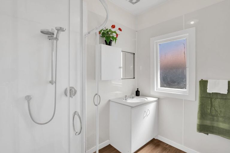 Photo of property in 6 Harper Street, Gonville, Whanganui, 4501