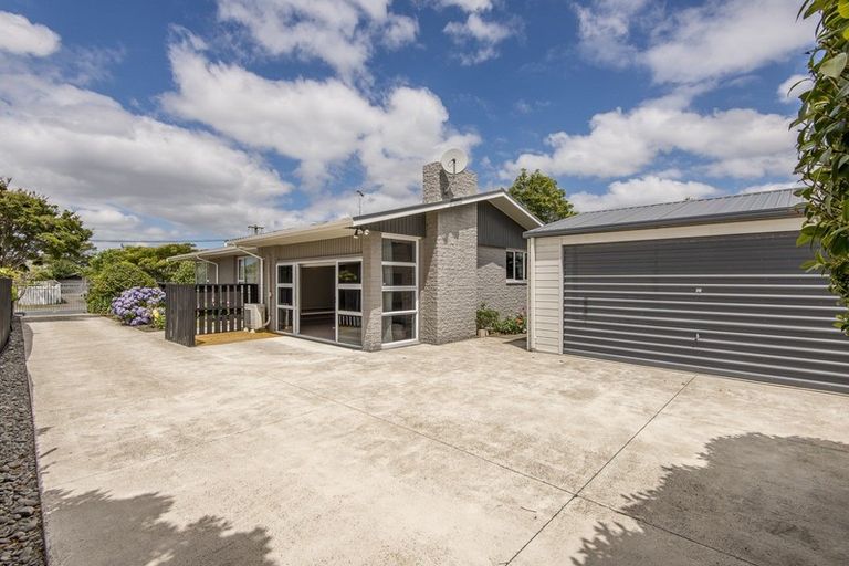 Photo of property in 37 Brockham Street, Casebrook, Christchurch, 8051