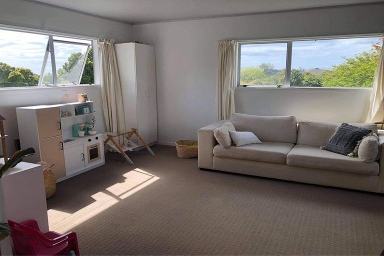 Photo of property in 18 Wilks Road West, Dairy Flat, Albany, 0794