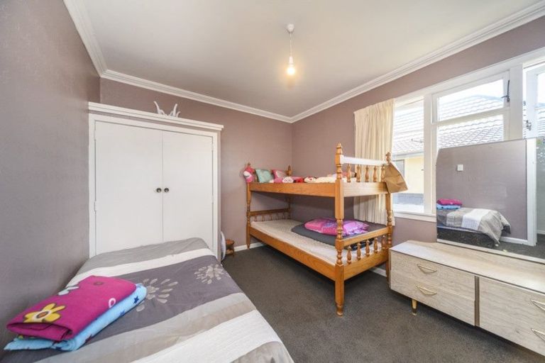 Photo of property in 9 Summerhays Street, Terrace End, Palmerston North, 4410