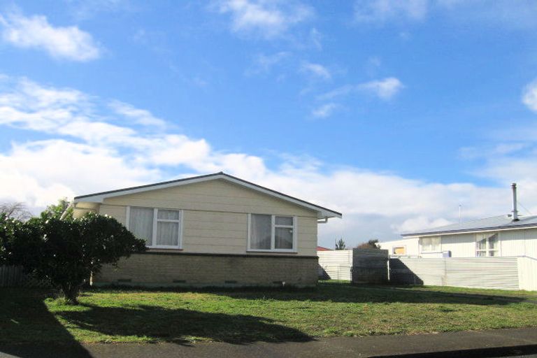 Photo of property in 32 Montrose Street, Flaxmere, Hastings, 4120